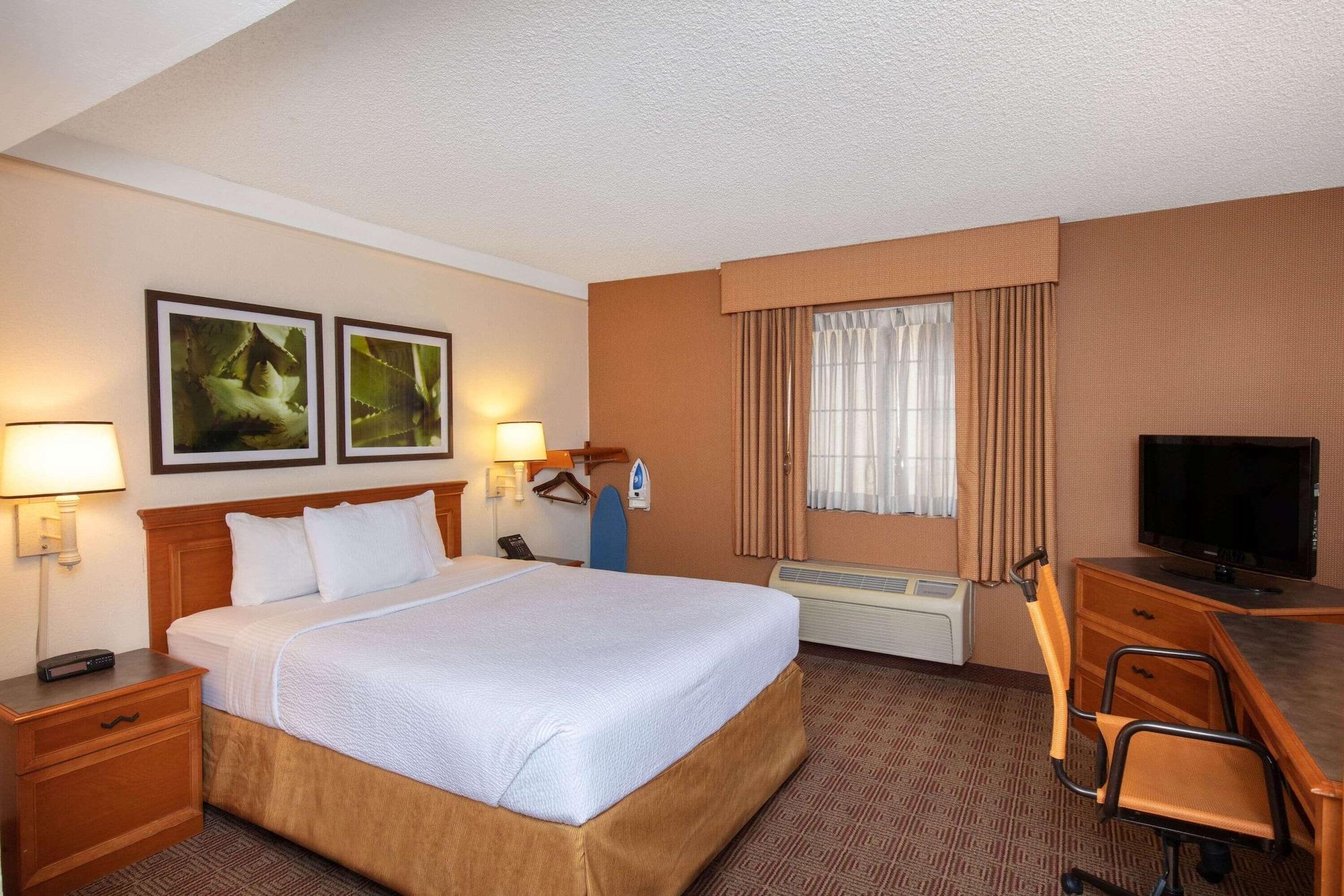 La Quinta By Wyndham Las Vegas Airport N Conv. ภายนอก รูปภาพ