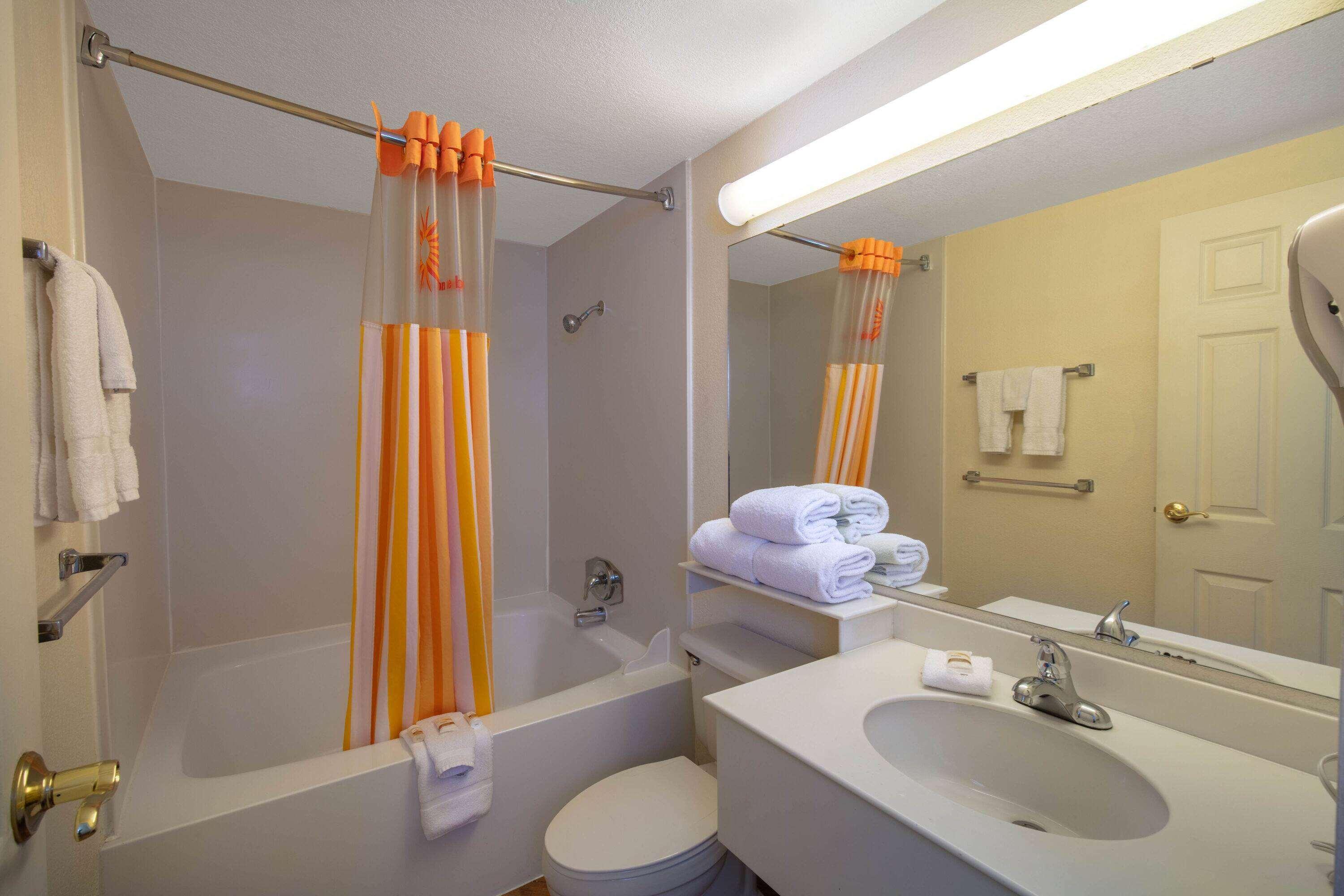 La Quinta By Wyndham Las Vegas Airport N Conv. ภายนอก รูปภาพ