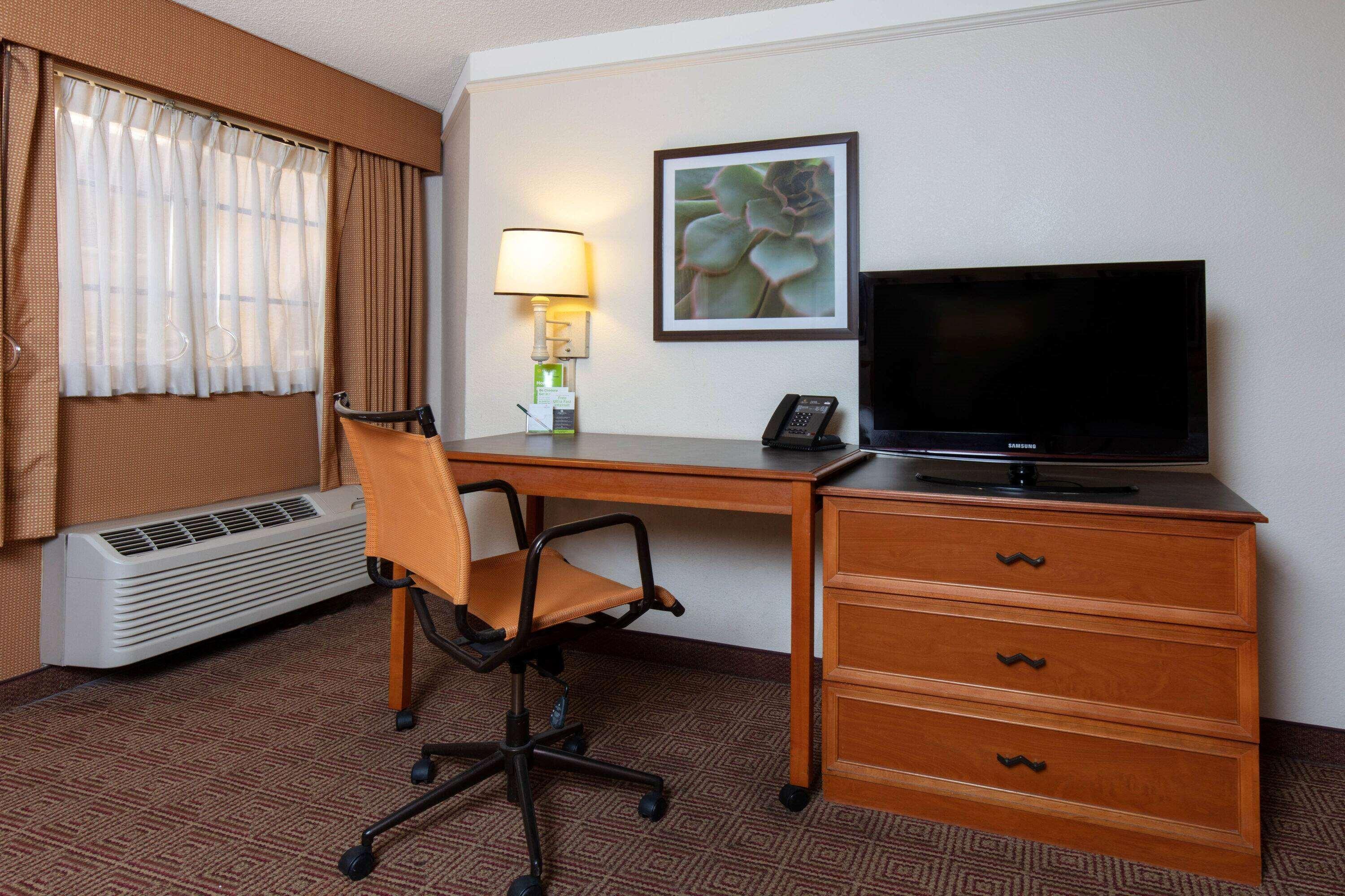 La Quinta By Wyndham Las Vegas Airport N Conv. ภายนอก รูปภาพ